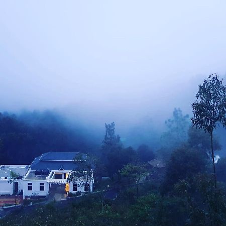 Sherva Stellar Resort Yercaud Buitenkant foto